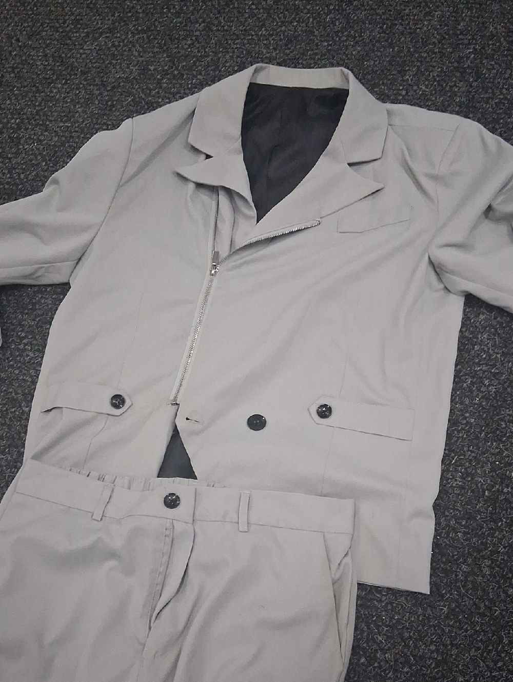 Men's Light Gray Sport Coat and Trousers - Modern Blazer Set